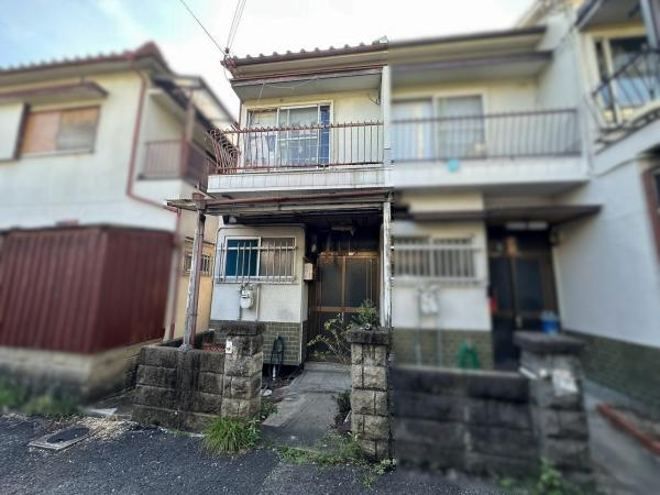 枚方市津田元町二丁目　中古テラスハウス